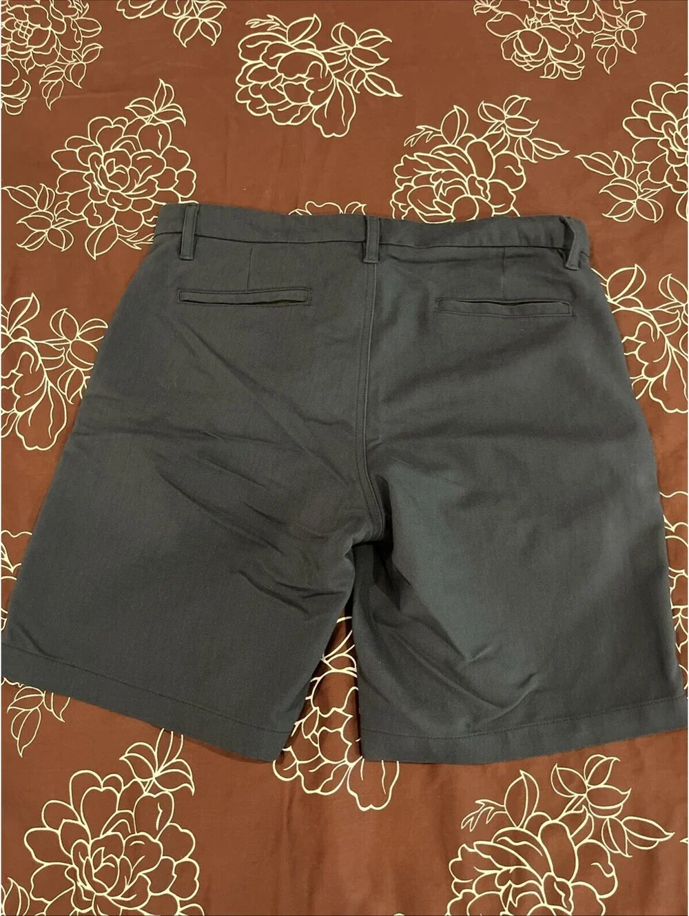 WOODIES MENS NAVY BLUE GOLF SHORTS LARGE 36 WAIST RP$115 VGC!
